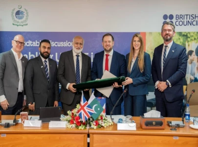 uk minister wraps up pakistan visit focused on trade security and education
