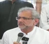 shahid khaqan abbasi addressing a press conference in karachi alongside former finance minister miftah ismail and other party leaders photo screengrab