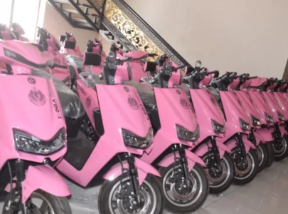 sindh govt to distribute pink scooties in mirpurkhas on september 5 sharjeel