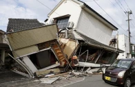 buildings that collapsed after an earthquake with a magnitude of 7 1 struck japan s southern kumamoto prefecture in yatsushiro city japan photo reuters