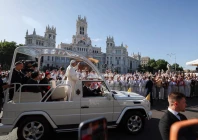 pope leo xiv arrives to celebrate holy mass at plaza de cibeles during his apostolic journey in madrid spain photo reuters