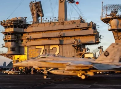 us senator demands answers on uss abraham lincoln s extended deployment us senator demands answers on uss abraham lincoln s extended deployment