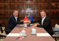 chinese commerce minister wang wentao and european commission commissioner for trade and economic security maro ef ovi photo x