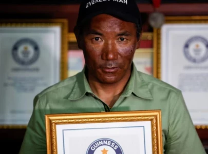 nepal sherpa scales everest for record 30th time nepal sherpa scales everest for record 30th time