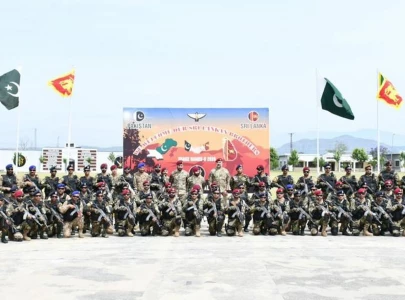 pakistan sri lanka kick off joint counter terrorism exercise shake hands ii at tarbela