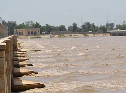 punjab rivers recede as flood enters sindh punjab rivers recede as flood enters sindh