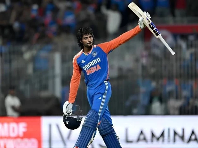 indian batter breaks new zealand player s record in t20i