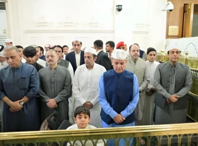 pm pays respects at roza e rasool pbuh