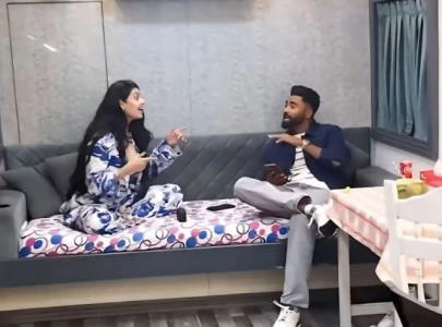 watch mohammed siraj enjoys adorable moment with zanai bhosle watch mohammed siraj enjoys adorable moment with zanai bhosle