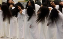 what is al ayyala trump video revives interest in traditional emirati dance