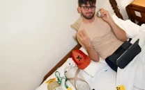 shaheen afridi s victorious psl pose wins over the internet