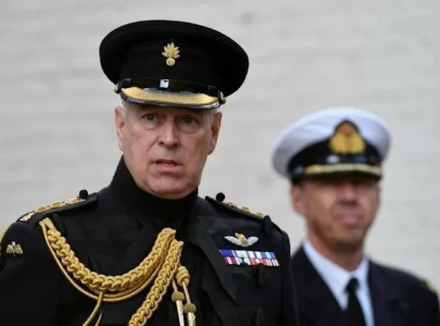 prince andrew accuser agreed not to sue other defendants in epstein deal