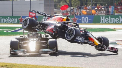 hamilton rejects senna prost title crash scenario