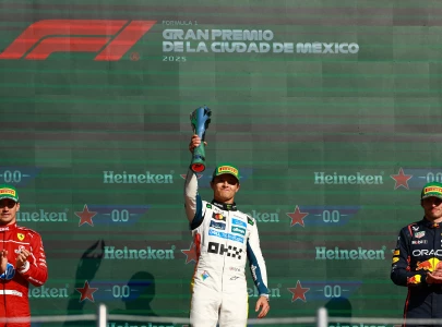 norris wins in mexico to take f1 lead from piastri by a single point norris wins in mexico to take f1 lead from piastri by a single point