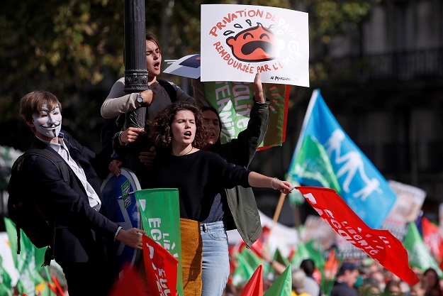 PHOTO: REUTERS