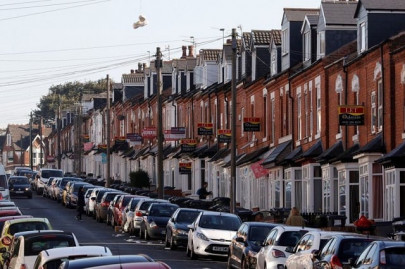 uk house prices surge the most in 11 years as lockdown lifts