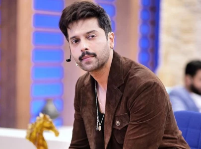 like a parasite fahad mustafa criticises youtubers bloggers for polluting the industry