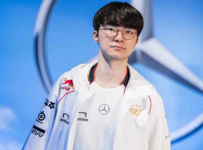 faker extends contract with t1 through 2029 and confirms no plans to retire from league of legends faker extends contract with t1 through 2029 and confirms no plans to retire from league of legends