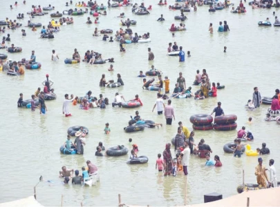 three go missing from keenjhar lake three go missing from keenjhar lake