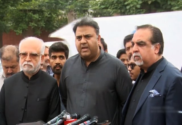 former pti leaders fawad chaudhry maulvi mehmood and imran ismail addressing a press conference outside adiala jail in rawalpindi on may 31 2023 screengrab former pti leaders fawad chaudhry maulvi mehmood and imran ismail addressing a press conference outside adiala jail in rawalpindi on may 31 2023 screengrab