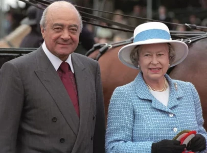 queen elizabeth warned about mohamed al fayed before diana s death says former royal security chief