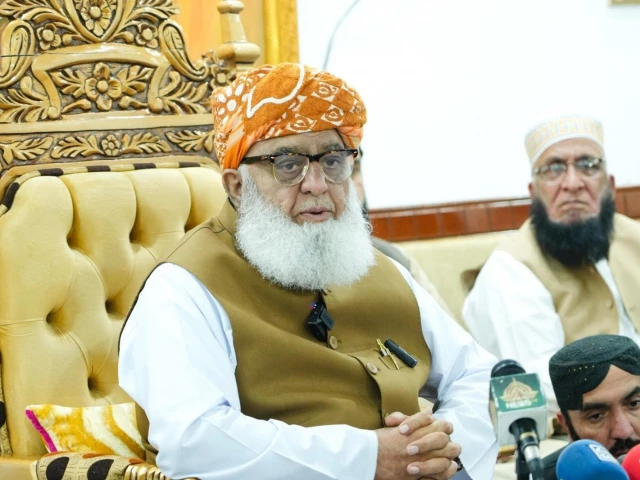 jui f chief maulana fazlur rehman addresses a press conference in peshawar photo courtesy jui facebook jui f chief maulana fazlur rehman addresses a press conference in peshawar photo courtesy jui facebook