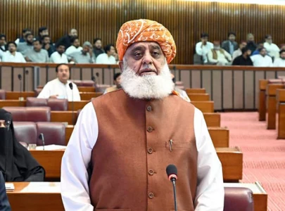 fazl asif clash in na special panel fazl asif clash in na special panel
