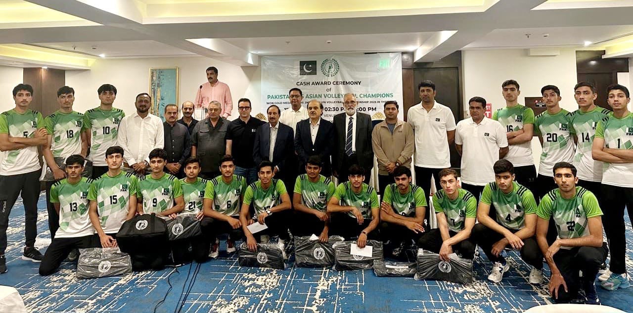 Pakistan rewards U16 volleyball team after Asian title win