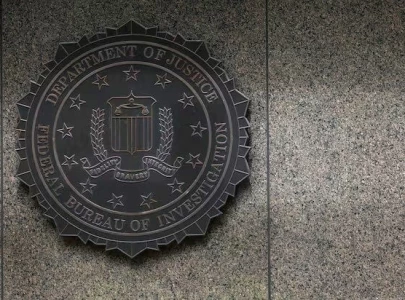 fbi cautions shoppers against black friday fraud on chrome and edge