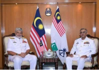 chief of naval staff admiral naveed ashraf was received at royal malaysian navy headquarters by admiral tan sri dr zulhelmy bin ithnain chief of the royal malaysian navy photo ispr