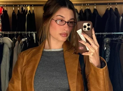 hailey bieber shuts down trolls calling her transgender hailey bieber shuts down trolls calling her transgender