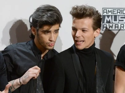 former one direction stars reunite for netflix road trip documentary