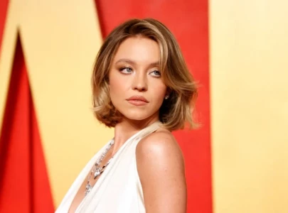 sydney sweeney shares florida night out photos as american eagle ad backlash continues sydney sweeney shares florida night out photos as american eagle ad backlash continues
