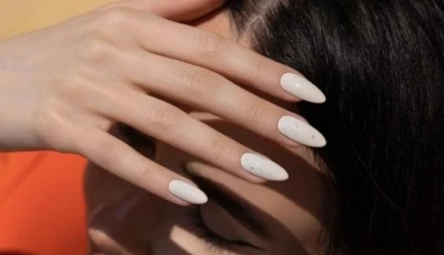 14 cozy cream nail inspirations for a chic fall manicure