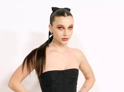 17 not so basic ponytail looks that are anything but ordinary 17 not so basic ponytail looks that are anything but ordinary