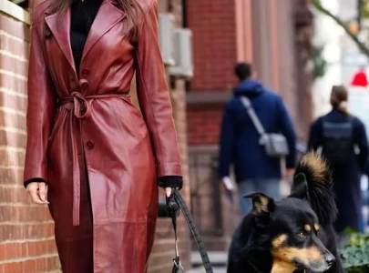 10 trench coat outfits that give the classic piece a modern twist
