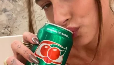 14 chocolate glazed donut nail ideas for a sweet mocha manicure