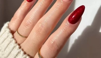 17 effortless holiday manicure ideas that look like a salon job