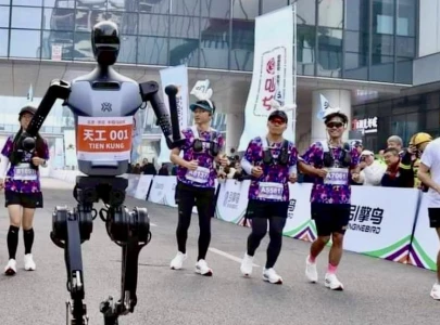 beijing to host first ever half marathon race between humanoid robots and humans