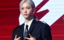 stray kids felix suffers arm fracture in car accident misses skz 5 clock fan meeting stray kids felix suffers arm fracture in car accident misses skz 5 clock fan meeting