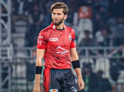 watch shaheen afridi puts on an exhibition of searing yorkers