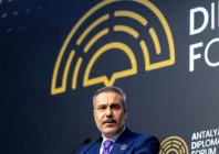 turkey s foreign minister hakan fidan speaks to the reporters at antalya diplomacy forum in antalya turkey april 19 2026 reuters