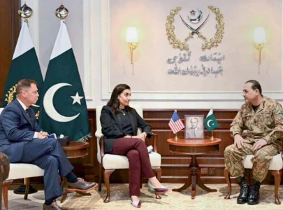 us war commission turns to pakistan for afghan war review us war commission turns to pakistan for afghan war review