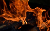 gas explosion injures six of a family in lahore