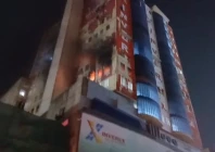 fire erupted in mobile market saddar area photo video grab