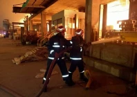 rescue 1122 staff controlling fire in lahore photo 1122 information fb page