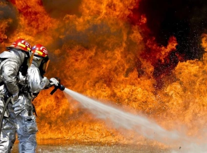 la porte houston suburb hit by pipeline explosion neighbourhood evacuated amid raging fire la porte houston suburb hit by pipeline explosion neighbourhood evacuated amid raging fire