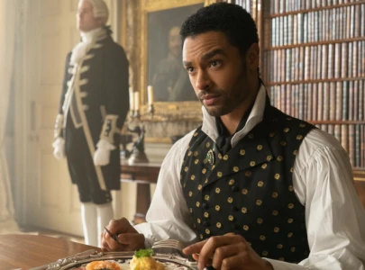 reg  jean page opens up about reprising bridgerton role i m very happy to support everyone who s in the show reg  jean page opens up about reprising bridgerton role i m very happy to support everyone who s in the show