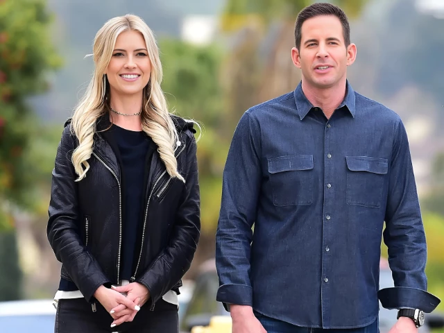 fans praise tarek el moussa and christina hall s bond despite divorce on hgtv s the flip off fans praise tarek el moussa and christina hall s bond despite divorce on hgtv s the flip off
