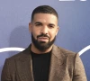 drake left embarrassed after hitting on engaged security guard at perth concert